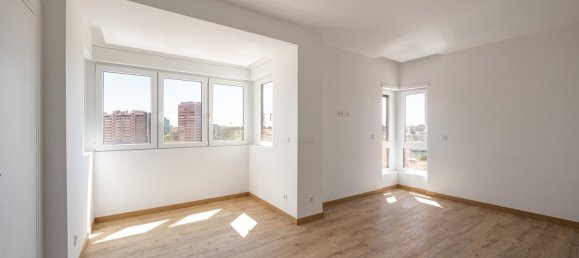 4 bedrooms Apartment in Lisbon, Portugal No. 133956 22