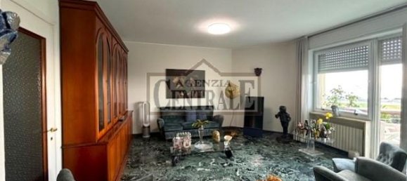 Квартира с 4 комнатами в Санремо, Италия № 230536 7