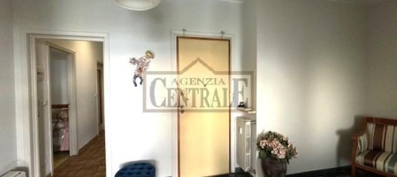 Квартира с 4 комнатами в Санремо, Италия № 230536 2