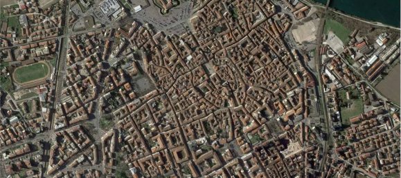 1 room Commercial property in Casale Monferrato, Italy No. 277670 2