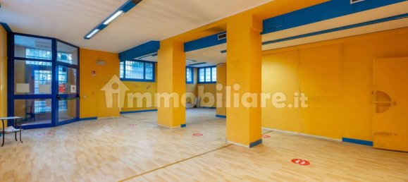 5 rooms Office in Milan, Italy No. 240952 4
