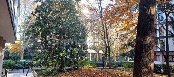 5 rooms Office in Milan, Italy No. 240952 27