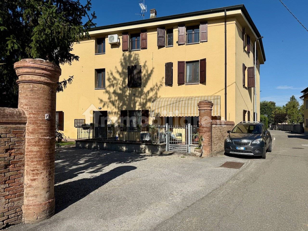 1 bedroom Apartment in Rubiera, Italy No. 313586