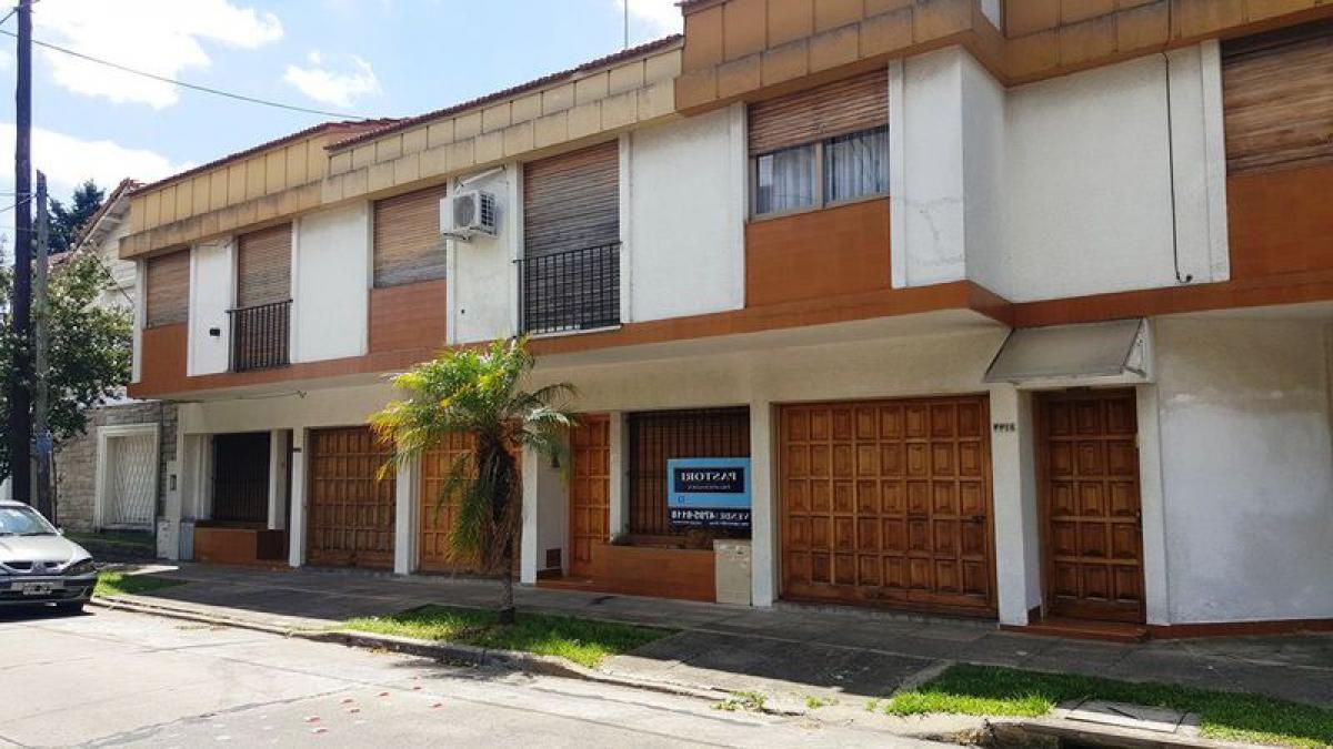 3 bedrooms House in Vicente Lopez, Argentina No. 9364