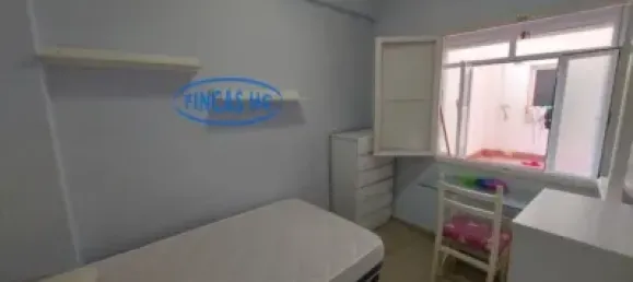 3 Schlafzimmer Wohnung in Alicante, Spain, Nr. 136069 10