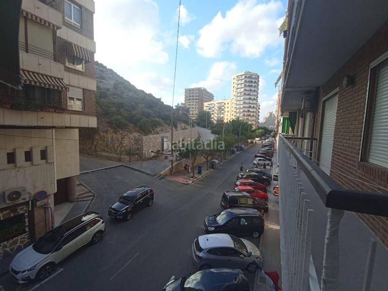 Apartamento de 3 dormitorios en Alicante, Spain No. 145032