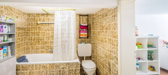 Adosado de 3 habitaciónes en Kulsheim, Germany No. 361610 7