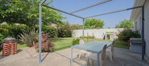 Дом с 2 спальнями в Монтегю-сюр-Сав, Франция № 336099 3