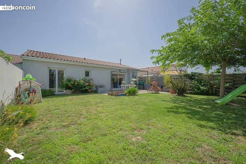 2 chambres Maison à Montaigut-sur-Save, France No. 336099
