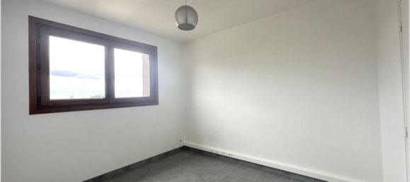 3 bedrooms Apartment in Chartres, France No. 258082 13