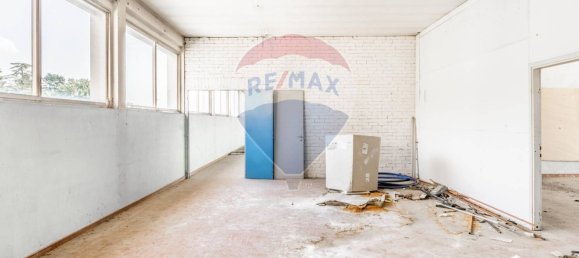 Imóvel comercial em Solbiate Arno, Italy 1634 m² N.º 58245 20