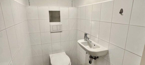 Studio in Vienna, Austria No. 160890 9