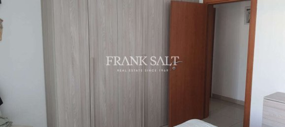 3 bedrooms Apartment in Paola, Malta No. 7398 11