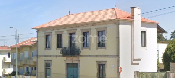 3 Schlafzimmer Haus in Rio Tinto, Portugal, Nr. 39025 36