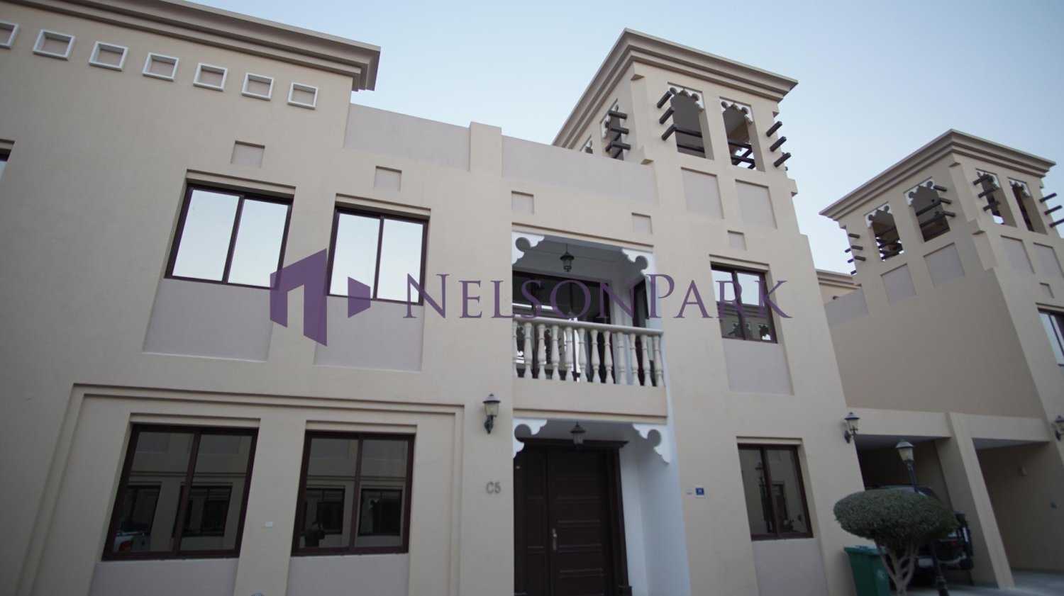 5 Schlafzimmer Villa in Doha, Qatar, Nr. 1492