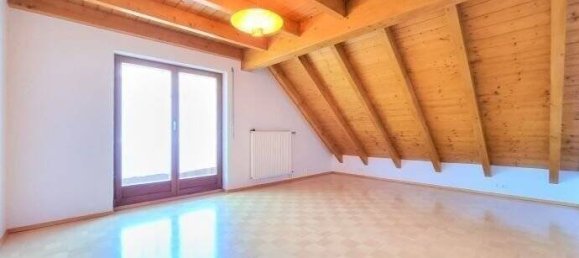 9-salle Maison de ville à Waldshut, Germany No. 70650 6