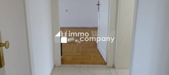 2 rooms Apartment in Stockerau, Austria No. 21111 2