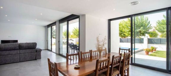 5 bedrooms House in Empuriabrava, Spain No. 84536 14