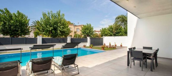 5 bedrooms House in Empuriabrava, Spain No. 84536 21