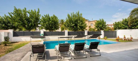 5 bedrooms House in Empuriabrava, Spain No. 84536 22