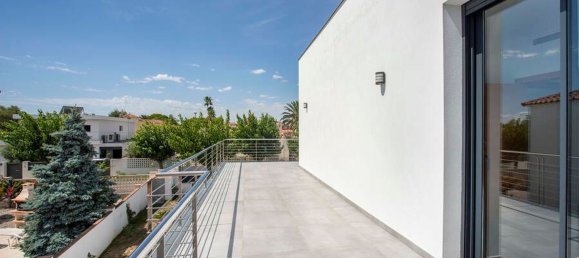 5 bedrooms House in Empuriabrava, Spain No. 84536 50