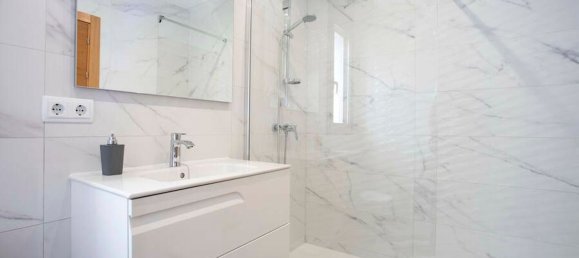 5 bedrooms House in Empuriabrava, Spain No. 84536 36