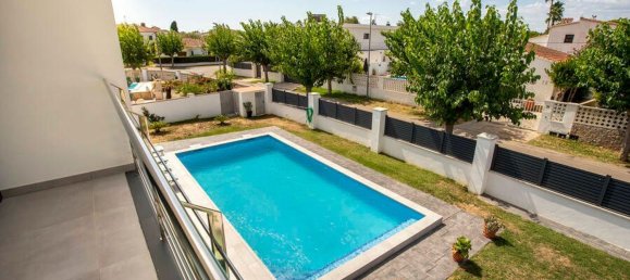 5 bedrooms House in Empuriabrava, Spain No. 84536 43