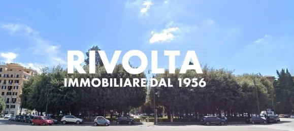 2 bedrooms Apartment in Rome, Italy No. 271510 2