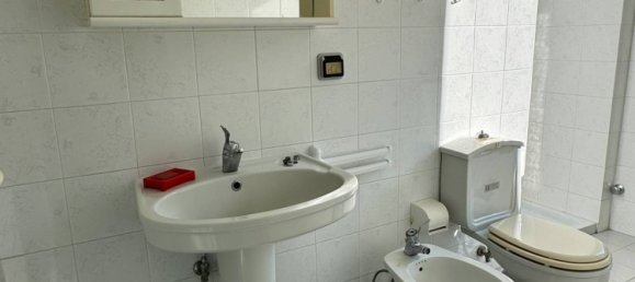 4 Schlafzimmer Haus in Canzo, Italy, Nr. 110402 13