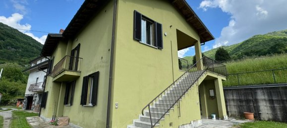 4 Schlafzimmer Haus in Canzo, Italy, Nr. 110402 2