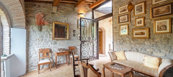 8 bedrooms House in Montone, Italy No. 105851 52