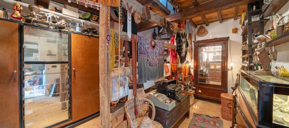 8 bedrooms House in Montone, Italy No. 105851 19