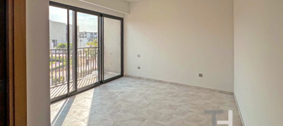 4 bedrooms Villa in Dubai Land, UAE No. 28845 8