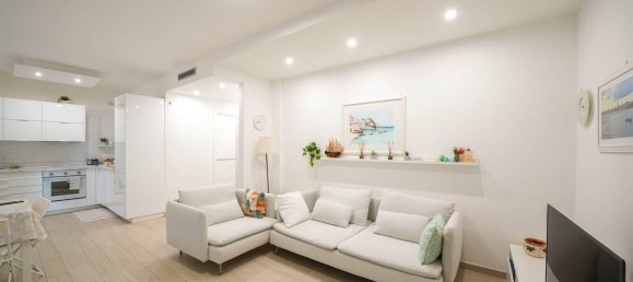 2 bedrooms Apartment in Modugno, Italy No. 376713 2