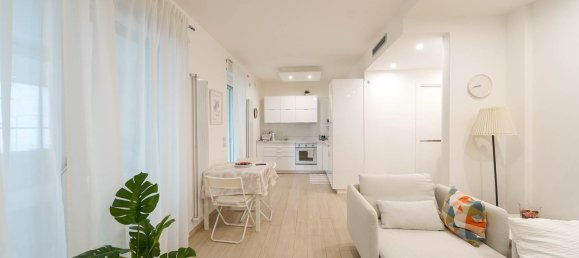 2 bedrooms Apartment in Modugno, Italy No. 376713 3