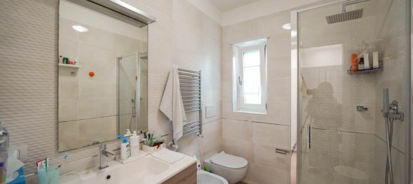 2 bedrooms Apartment in Modugno, Italy No. 376713 12