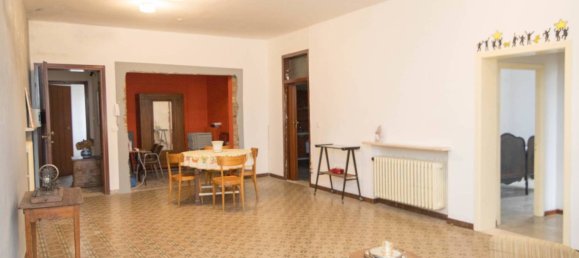 8 chambres Maison à Saludecio, Italy No. 81663 6