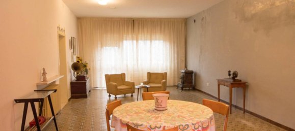 8 chambres Maison à Saludecio, Italy No. 81663 4