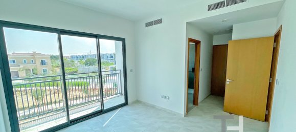 4 bedrooms Townhouse in Dubai Land, UAE No. 30563 11