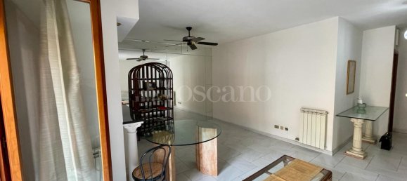 5 rooms Apartment in Rome, Italy No. 64115 3