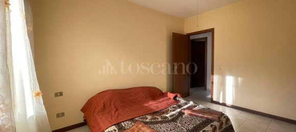 5 rooms Apartment in Rome, Italy No. 64115 11