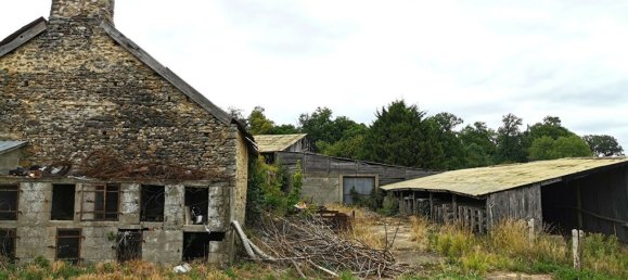 2 bedrooms House in Mayenne, France No. 357897 7