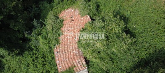 Дом с 2 комнатами в Виголо, Италия № 335333 4