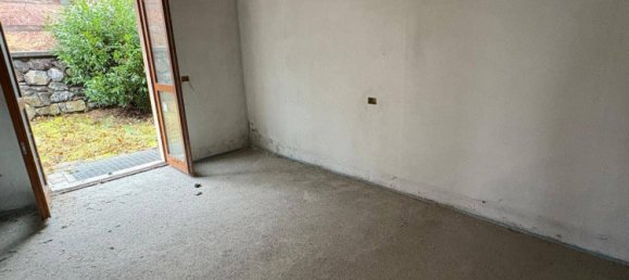 Дом с 2 спальнями в Сормано, Италия № 171670 10