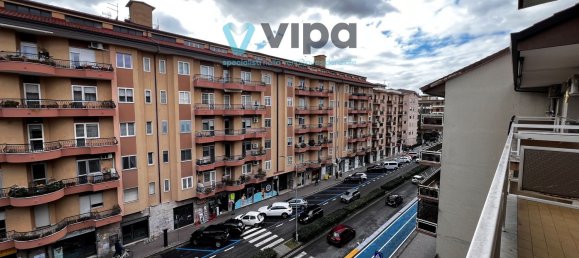 4 rooms Apartment in Caserta, Italy No. 128929 6