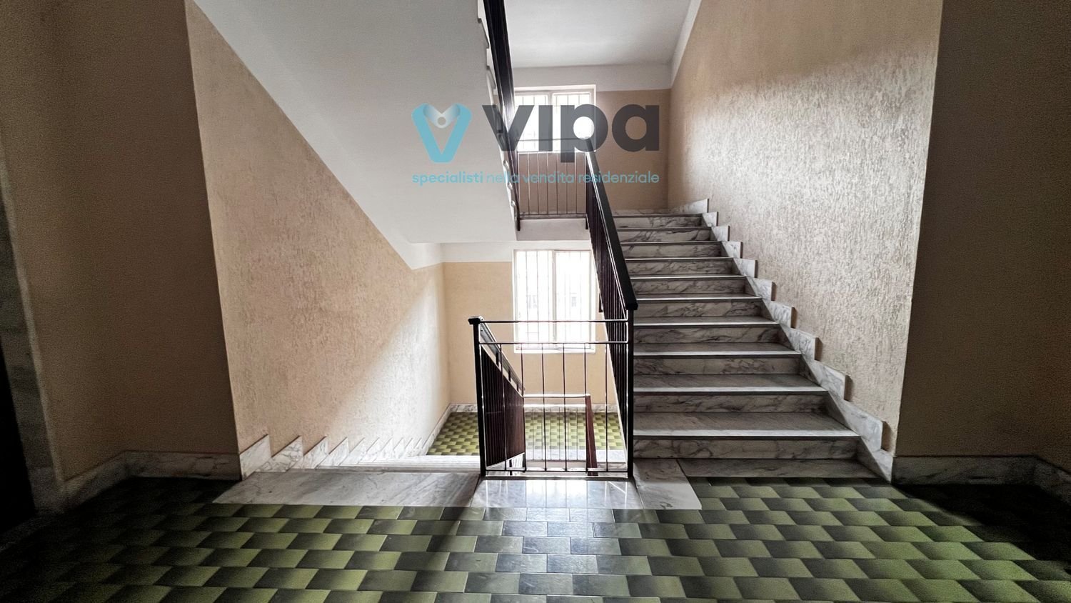 4 rooms Apartment in Caserta, Italy No. 128929