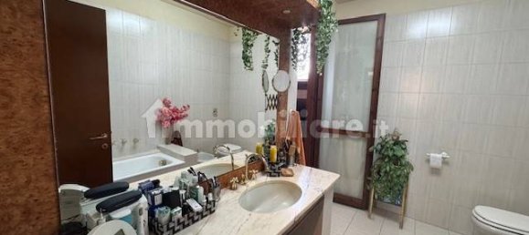 3 Schlafzimmer Haus in San Martino Siccomario, Italy, Nr. 355772 23