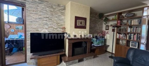 3 Schlafzimmer Haus in San Martino Siccomario, Italy, Nr. 355772 2