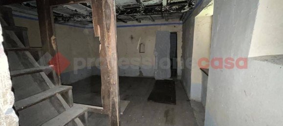 4 rooms House in Barga, Italy No. 234567 18