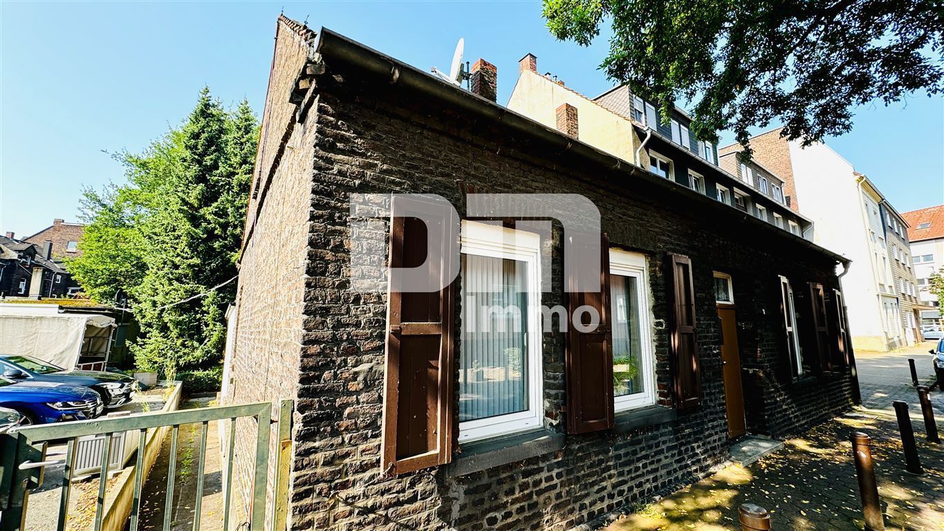 Edificio en Gelsenkirchen, Germany 147 m² No. 23741